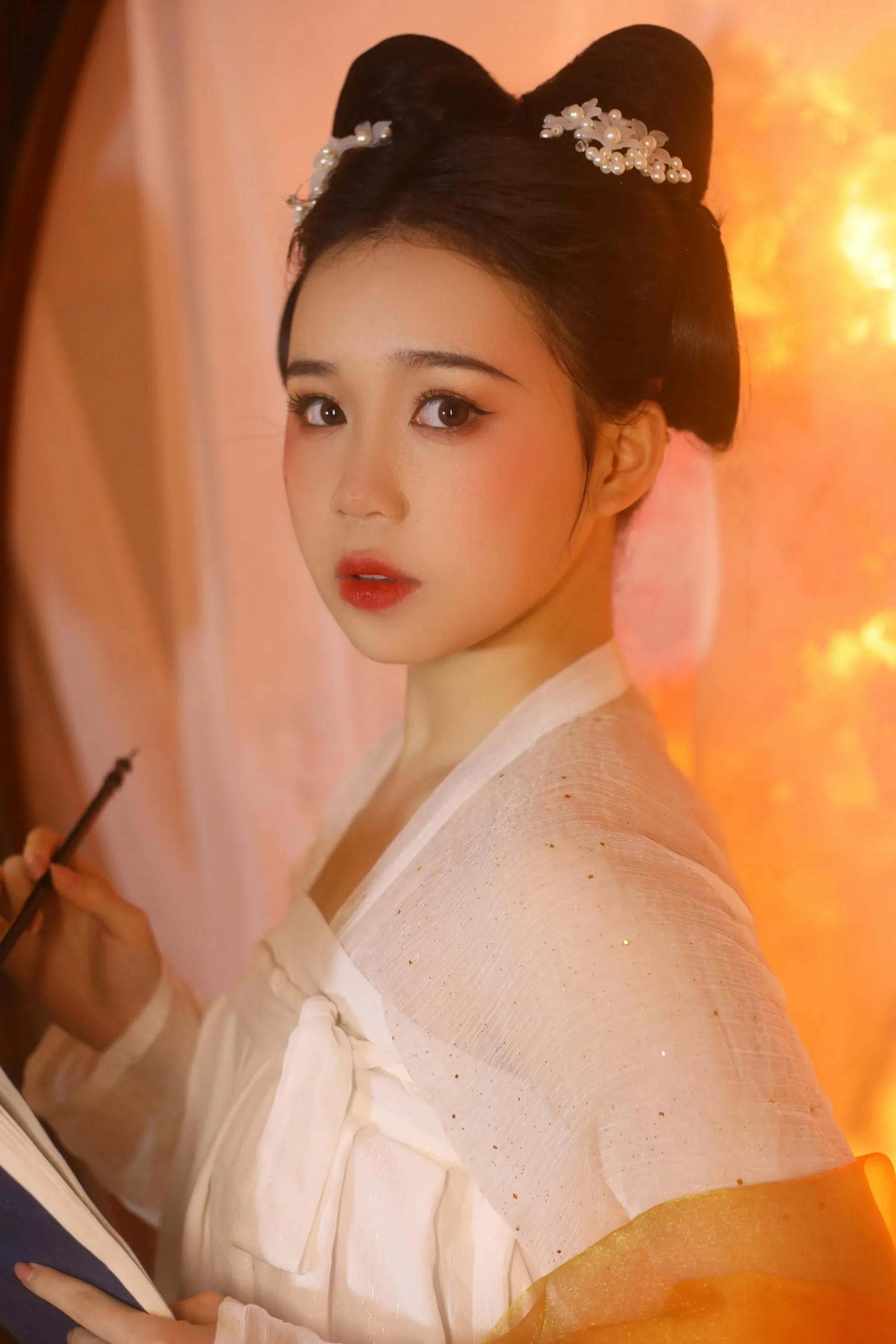 [YITUYU艺图语]2022.09.02 银睿姬 一只高高 [32P]插图2